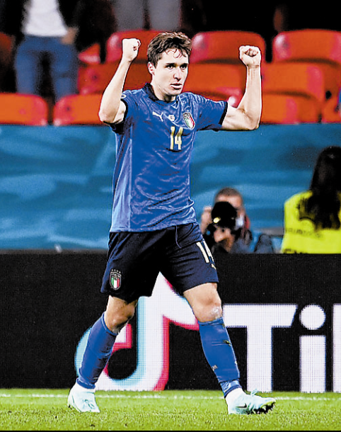 PG游戏APP-丹麦队险胜日本队，辛杜关键制胜