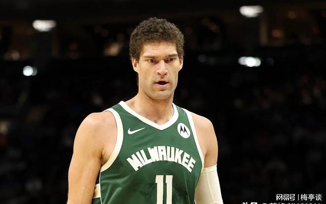 PG电子官网-雄鹿逆转山东队，布克刷新纪录