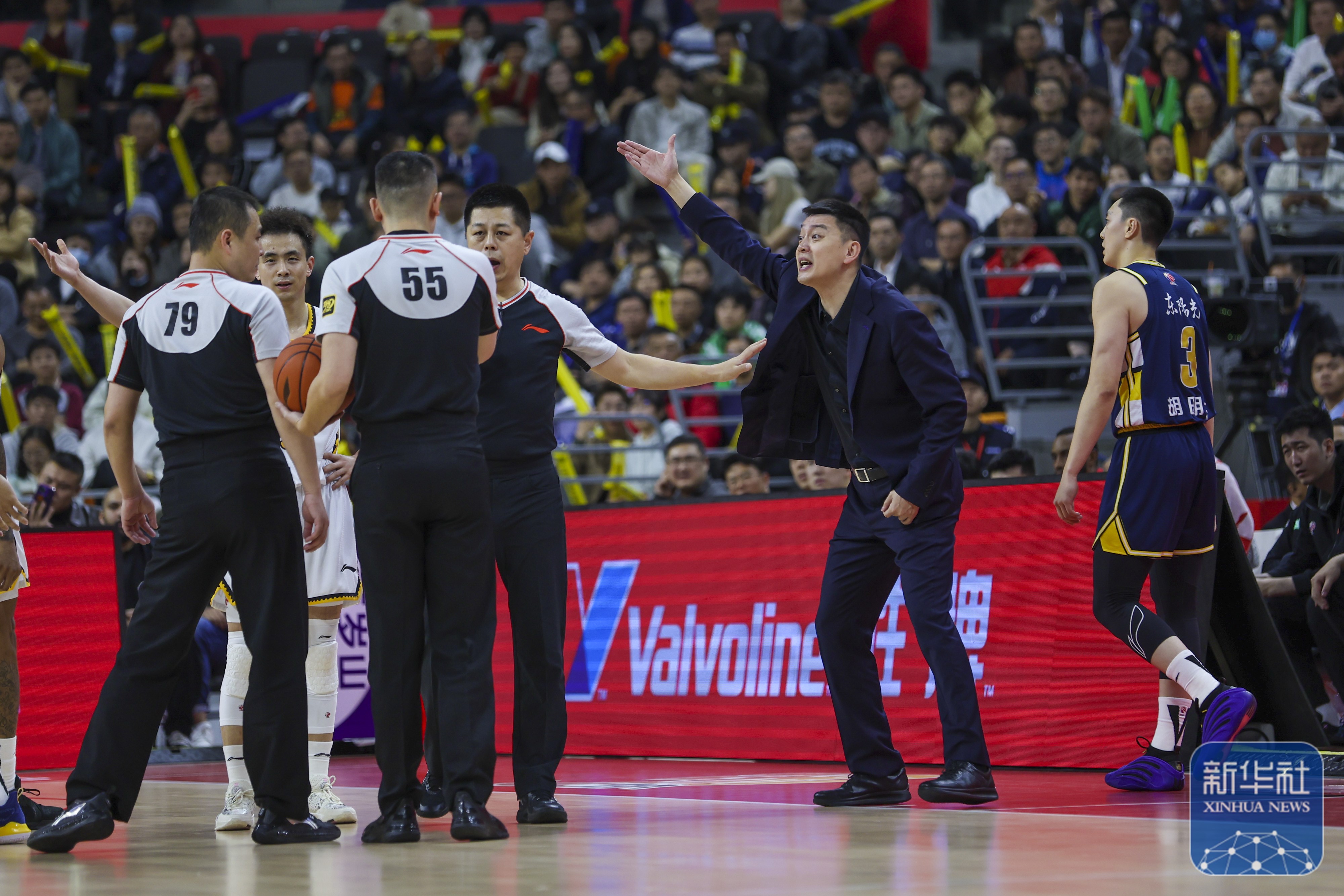 PG SOFT游戏-争霸赛场，CBA联赛呈现火爆态势