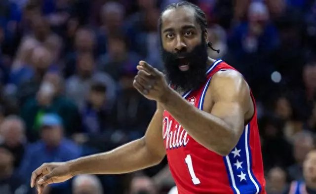 费城年轻球员接受训练磨炼实力备战新赛季比赛的简单介绍