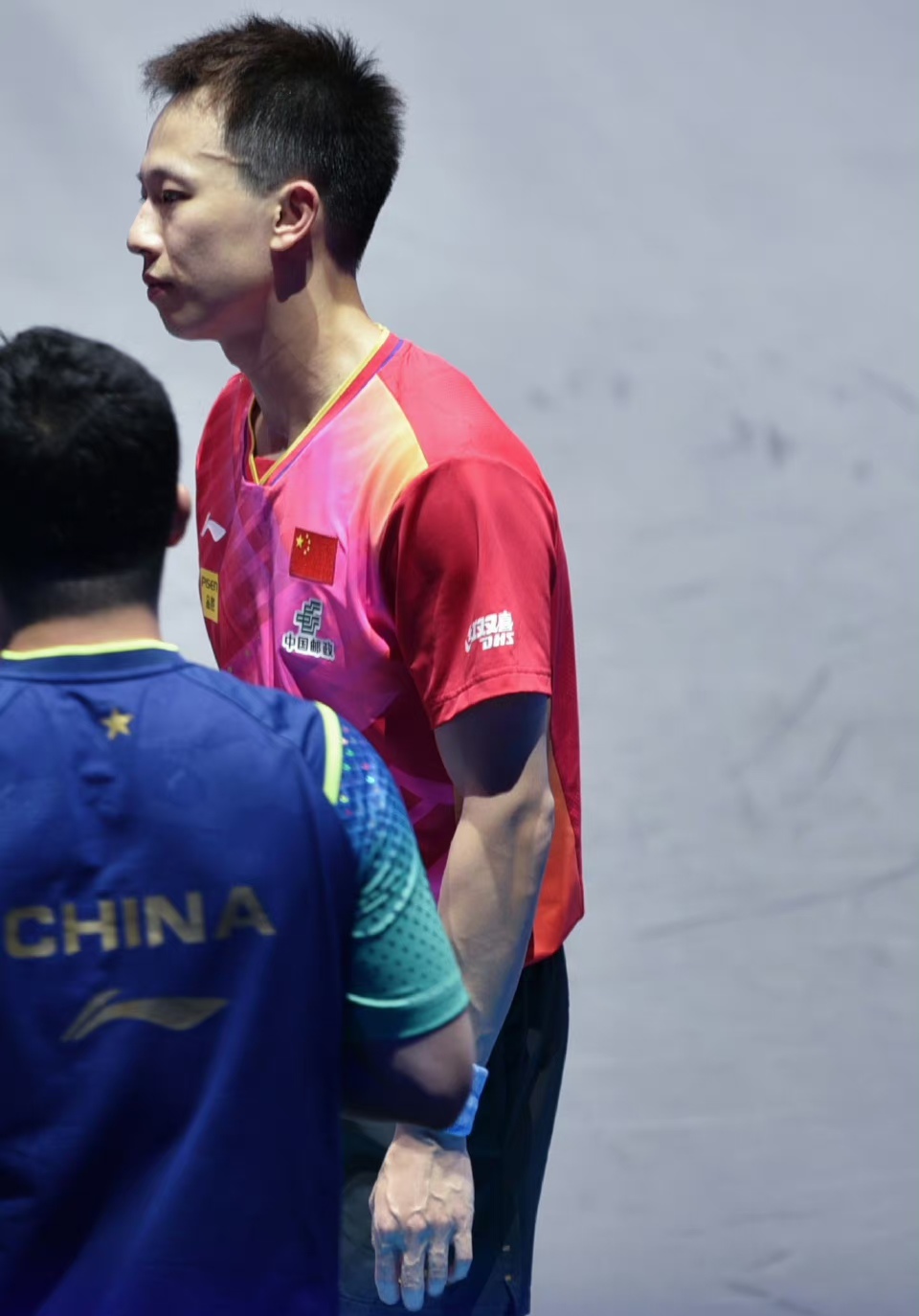 英格兰队轻取中国队，林高远高光表现的简单介绍