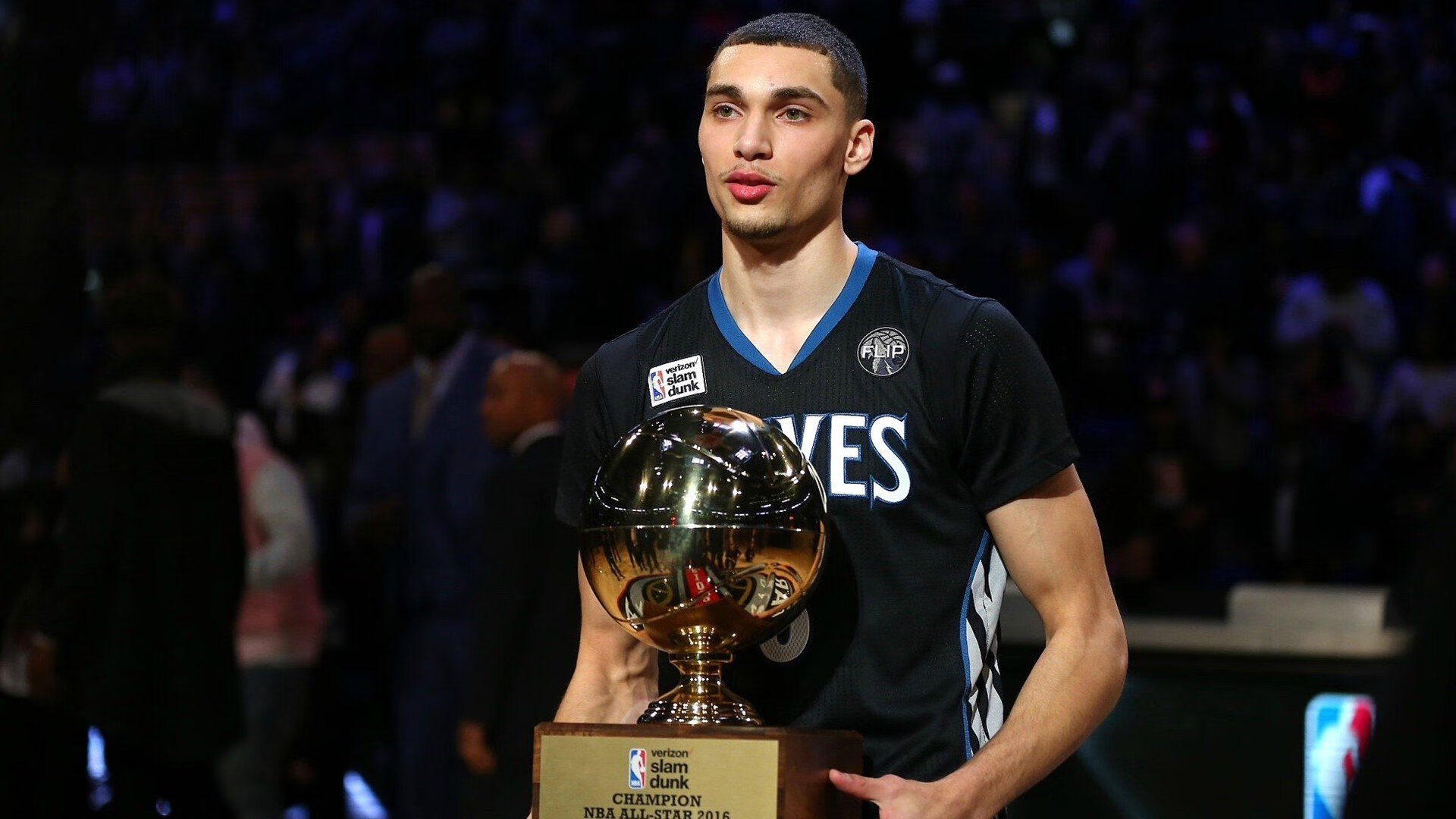 吉林队封锁爵士，莫兰特点燃赛场