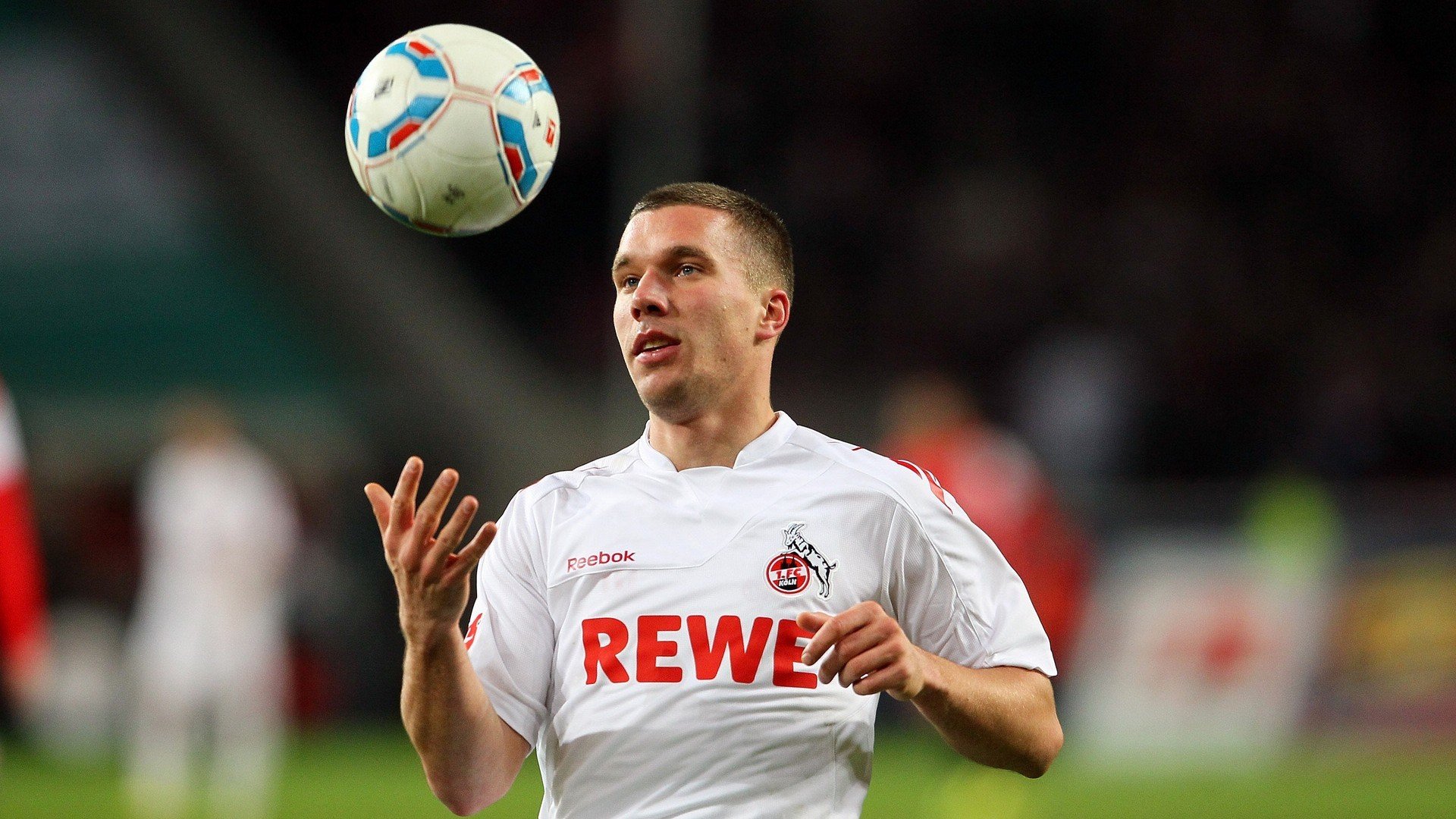 冰与火的碰撞，苏亚雷斯逆境爆发，比利时战术铁幕如何压制加拿大青春风暴